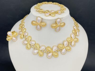 ORIGINAL NECKLACE SET